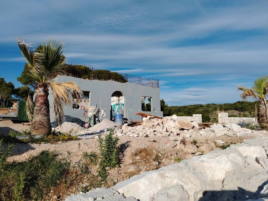 VELIKA GALERIJA Uz Pripuza sad i drugi dižu zidove na Murteru: 'Uništavanje se dalje nastavlja'