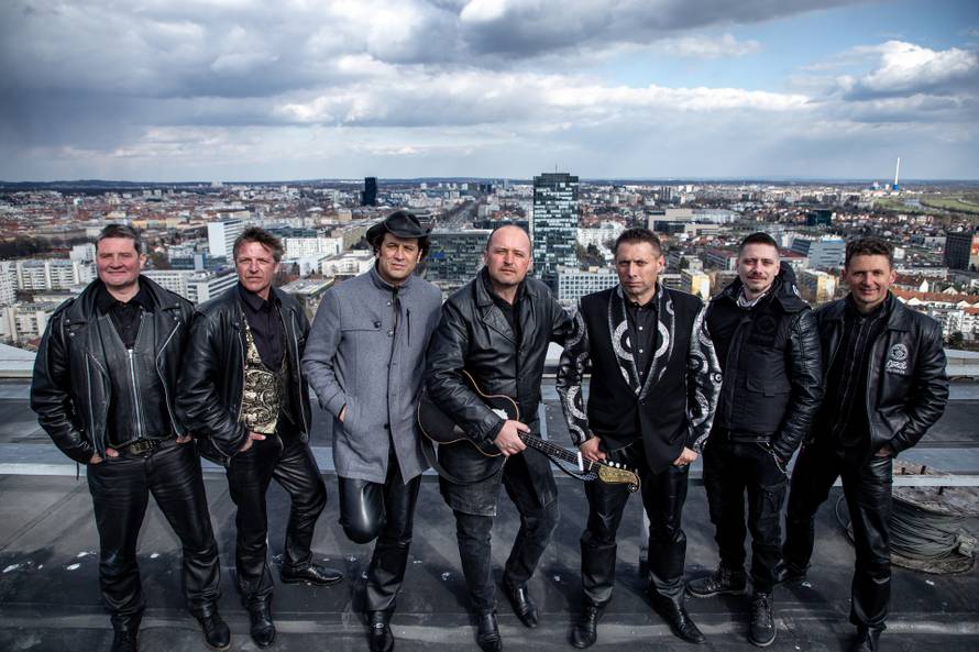 Gazde pokrenuli nagradnu igru: 'Tko nas raznježi pjevajući 'Trešnju' dobit će koncert...'