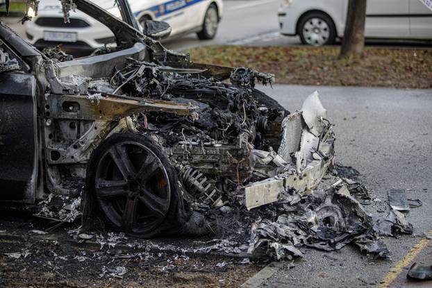 Zagreb: Na parkiralištu u Španskom izgorio automobil marke Mercedes