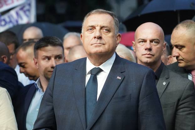 Sremski Karlovci: Odr&zcaron;ana ceremonija obilje&zcaron;avanja Dana sje&cacute;anja na stradale i prognane Srbe u oruzanoj akciji Oluja