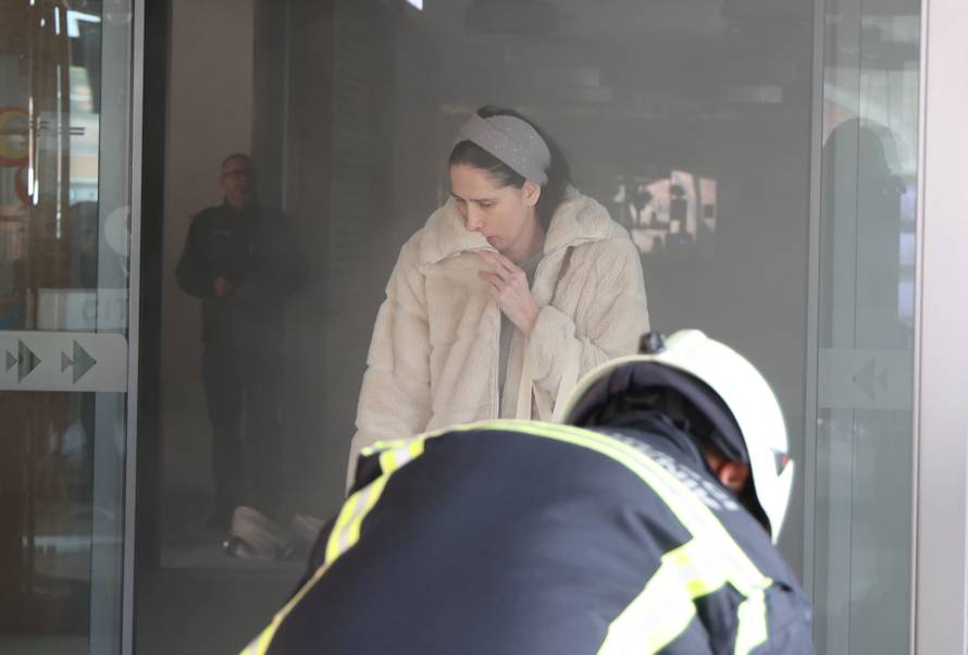 Šibenik: U robnoj ku?i City life u centru grada izbio požar