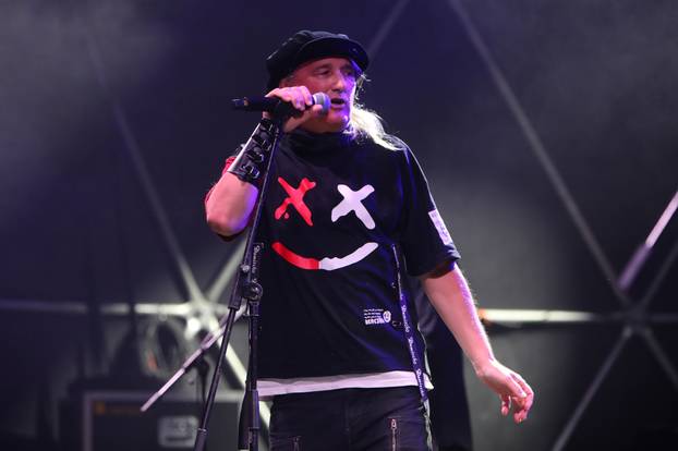 Karlovac: Koncert Plavog orkestra na Danima piva