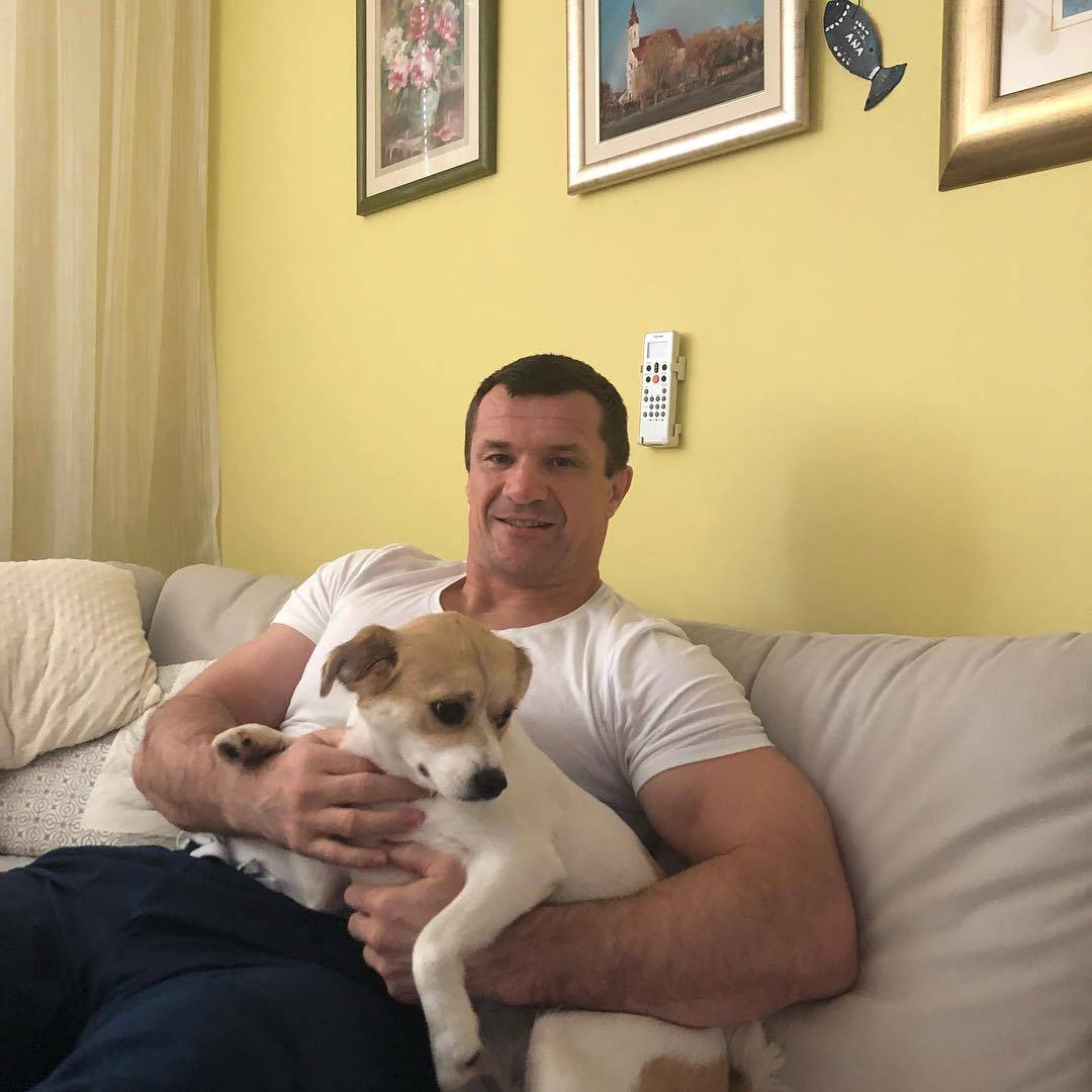 Cro Cop velika srca! Donirao 13 tisuća kn azilu za životinje