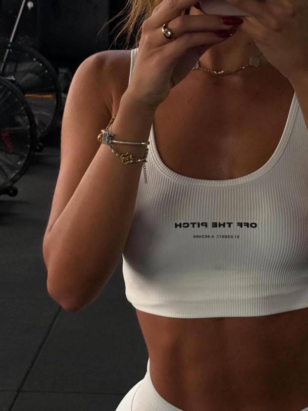 FOTO Wow, kakvo tijelo! Naša influencerica Lara pokazala liniju od koje svima pada vilica