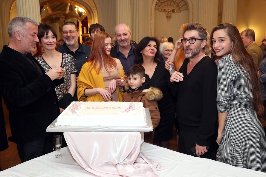 Zagreb: Domjenak nakon premijere predstave Glumica