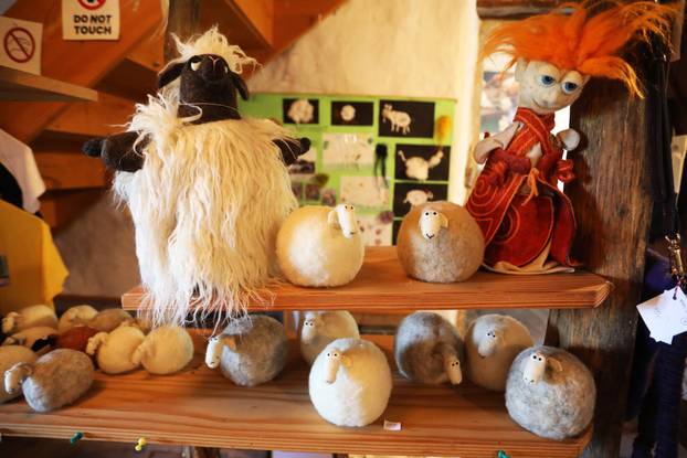 Lubenice, mjesto na Cresu s dva stanovnika