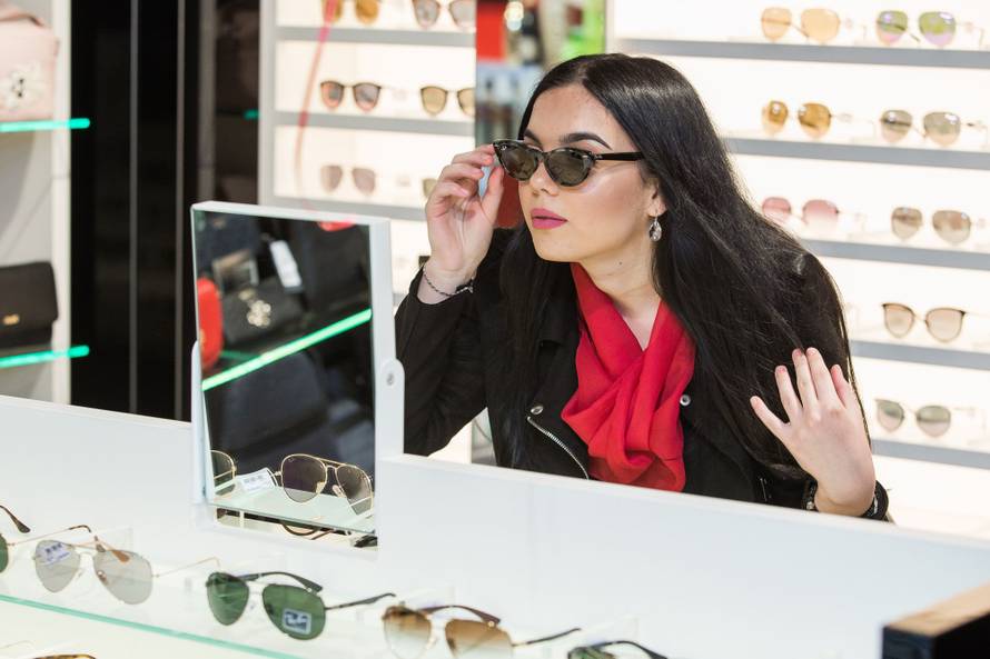 Kao nekad u djutićima: Ima tu svega, a cijene su niže za 50%