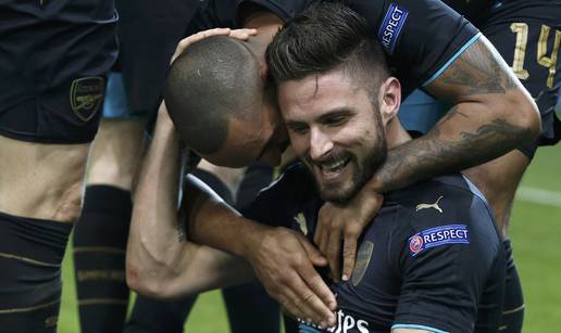 Giroud je "razbio" Olympiakos, Gent i Dinamo Kijev prošli dalje