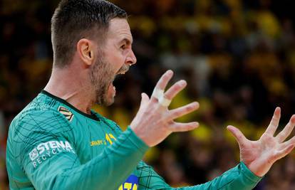 VIDEO 'Žuta minuta' Andreasa Palicke: Švedski golman zbog kontre nasrnuo na Islanđanina