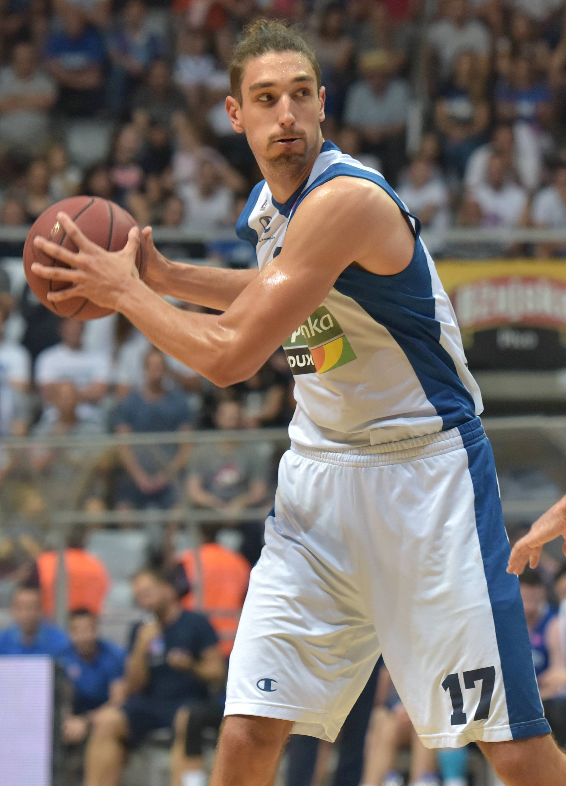 Cibona srušila Zadar u gostima i izborila finale s Cedevitom...