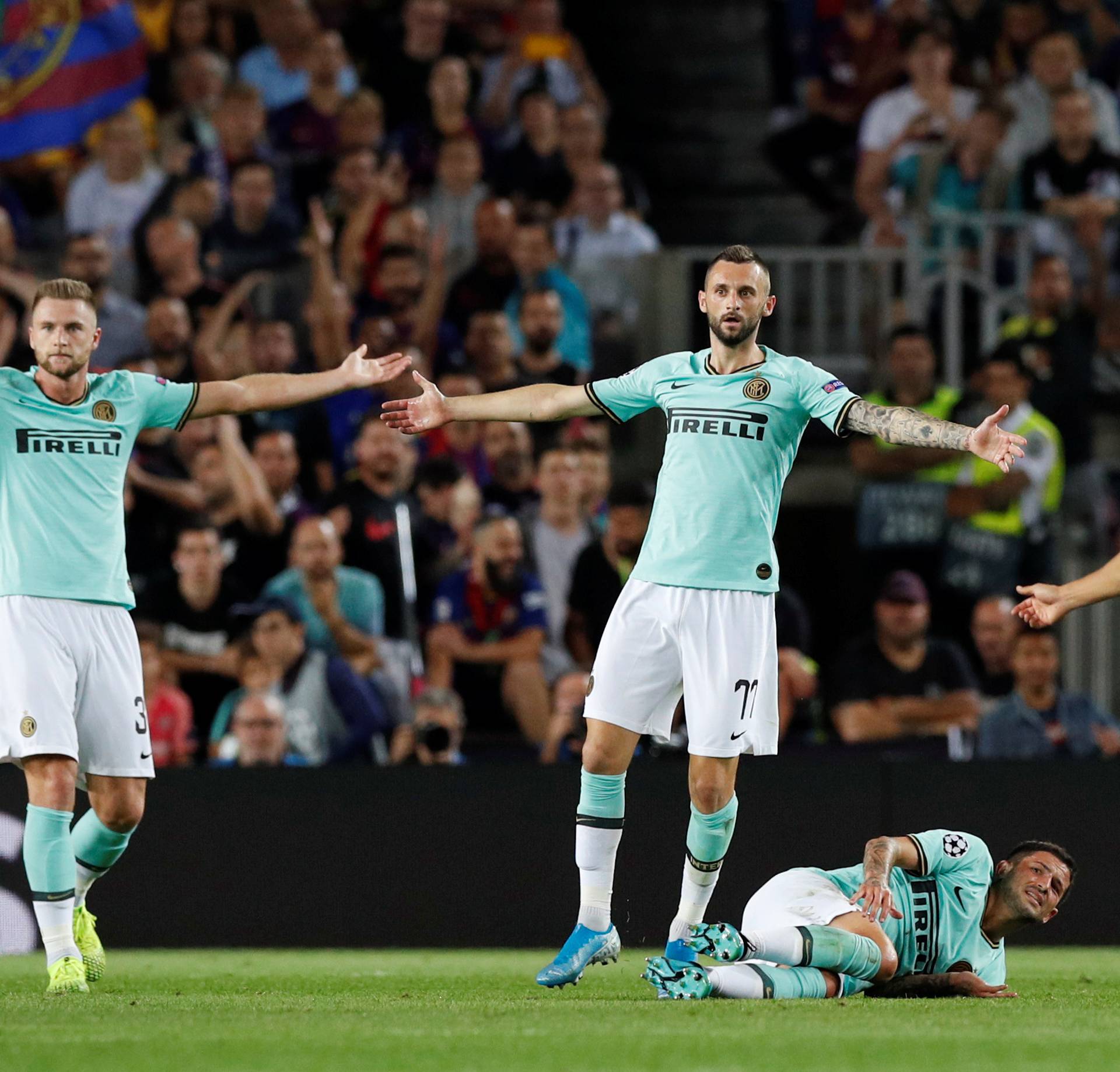 Champions League - Group F - FC Barcelona v Inter Milan