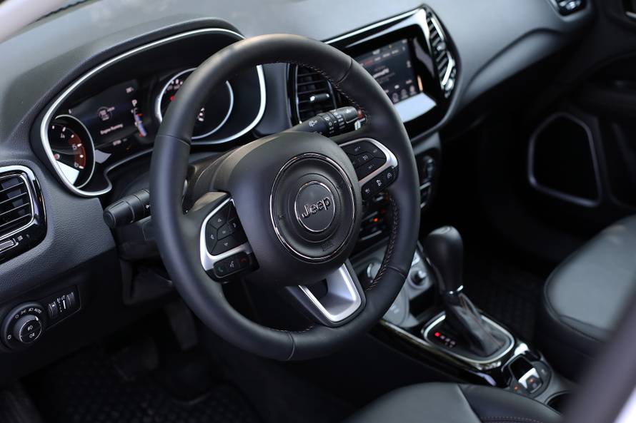 Testirali smo Jeep Compass: Impresivniji je od konkurencije