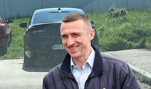 Ivan Penava je opet nepropisno parkirao službeni auto: 'Znam, snalazim se kao i svi građani'