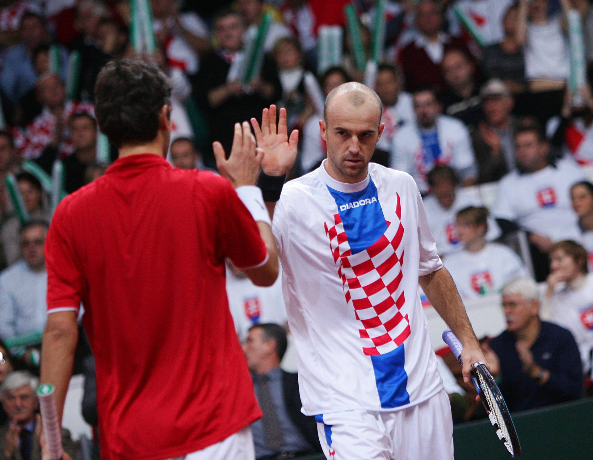 ARHIVA - 2005. Hrvatska teniska reprezentacija osvojila Davis Cup