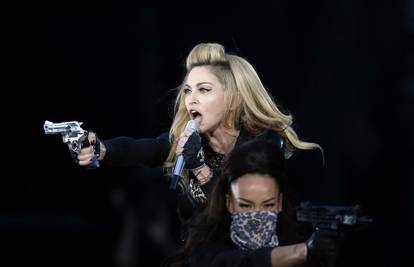 Madonna je 'oprostila' Eltonu: Otpjevala pjesmu koju on mrzi