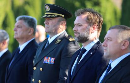 Mario Banožić: 'Oluja nas čini ponosnima'; Robert Hranj: 'Vojnici čuvaju branitelje u srcu'