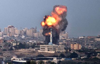 Izrael gađao zgrade Hamasove vlade, ukupno ubijeno 38 ljudi