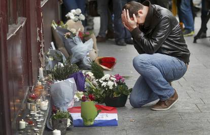 Muslimani su osudili masakr, bošnjački portal slavi pokolj