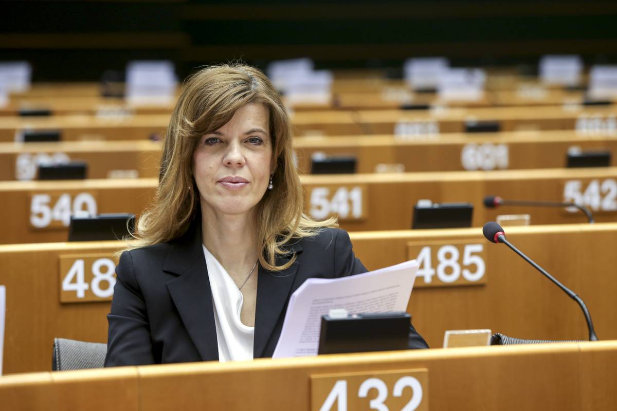 'Maloljetnicima se ne bi smjela prodavati energetska pića...'