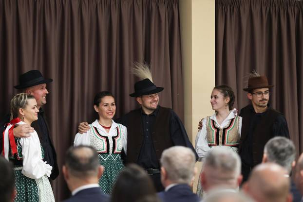 Susret dvojice predsjednika s predstavnicima mađarske manjine u Hrvatskoj 