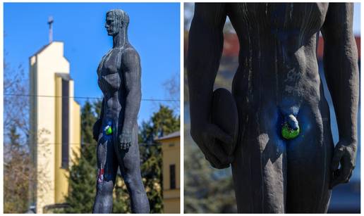 FOTO Ovoga Uskrsa su 'jajca' na Pimpek placu sa &scaron;ljokicama! Pogledajte kako su ukrasili kip