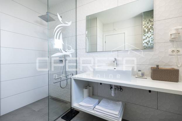 Koliko vrijedi luksuz? Cijena ove vile u Makarskoj sve govori