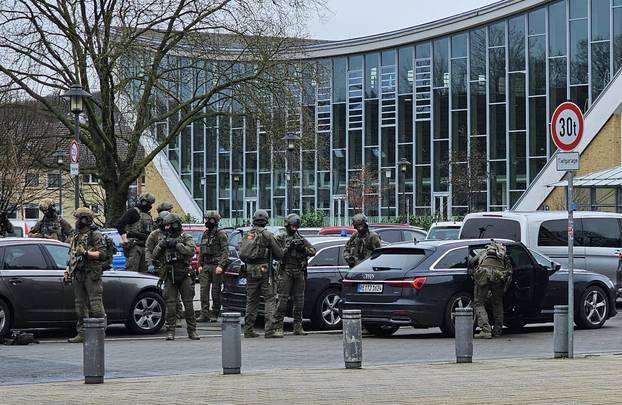 Several pupils injured in Wuppertal - suspect arrested