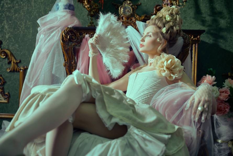 18th,Century,Fashion.,Historical,Portrait,Of,A,Magnificent,Lady,With