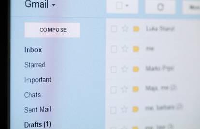 Novo istraživanje: Prosječni zaposleni Europljanin 18 minuta dnevno provede na e-mailu