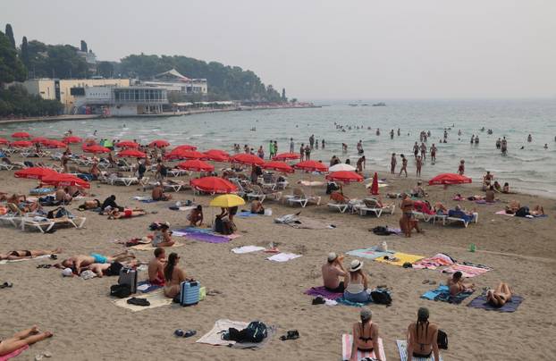 Zadnji trzaji ljeta na splitskim plažama
