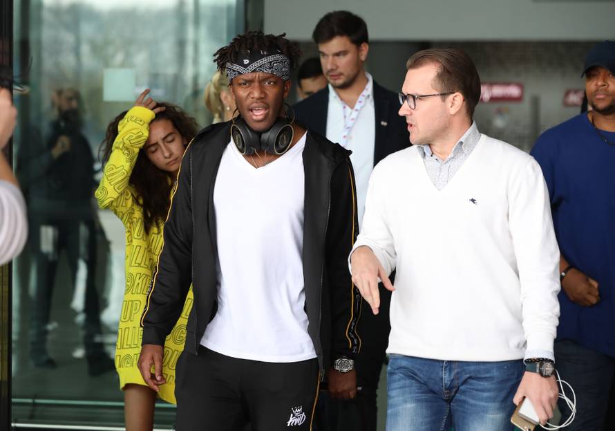 KSI oduševio krcatu Arenu: 'Trenutno sam slobodan dečko'