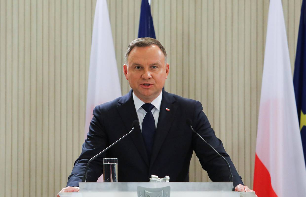 Duda stavio veto na poljski kontroverzni zakon o medijima