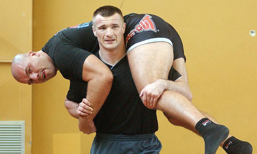 Cro Copov život: Sve počelo u šupi koja je bila napola svinjac