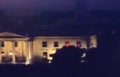 'To su sigurno Rusi!': Crvena  svjetla zasjala su  u Bijeloj kući