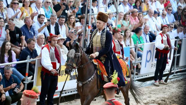 U Sinju održana 308. Sinjska alka