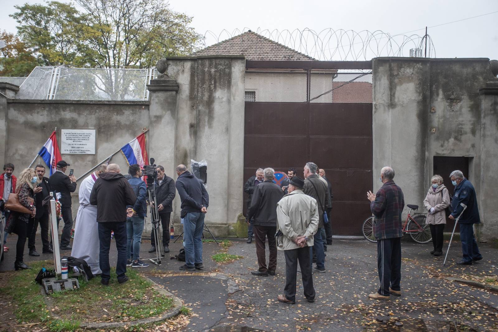 Osijek: Obilježena 75. godišnjica stradavanja 48 zatvorenika u Vojnom zatvoru Osijek