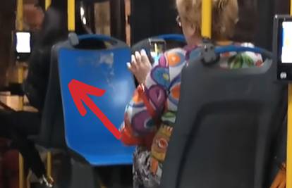 Snimka mlade Beograđanke u busu razljutila sve. Čovjeku sa štapom rekla: 'Teraj se, matori'