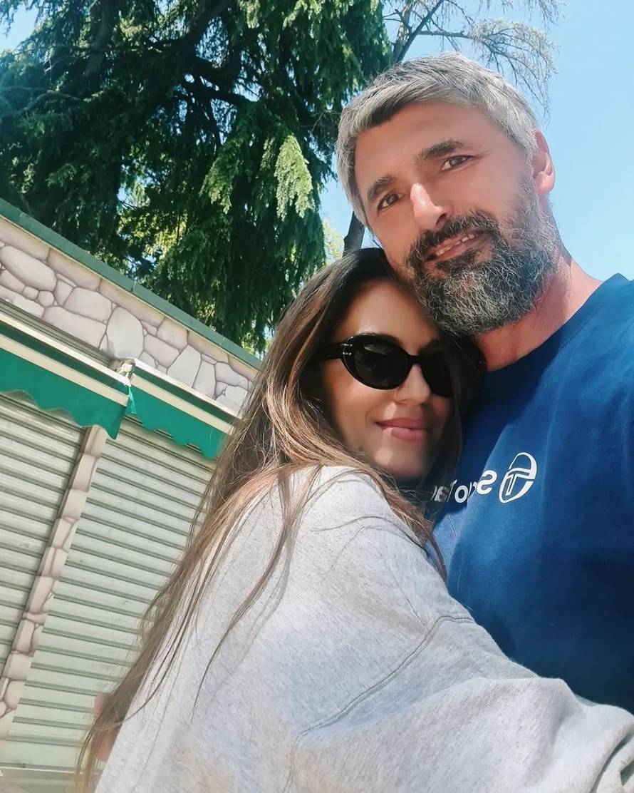 Nives i Goran Ivanišević pozirali u elegantnim izdanjima: 'Divan par. Uživajte u svakom danu'