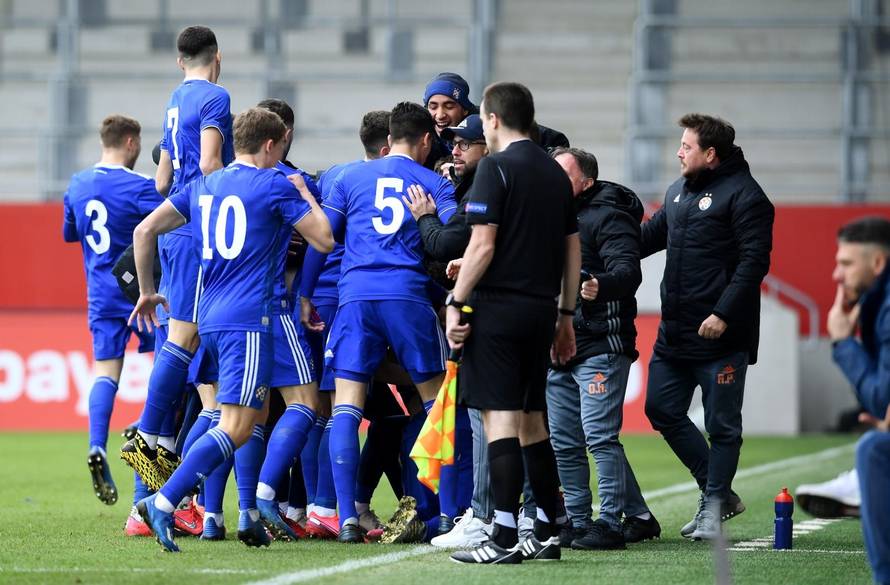 Bayern i Dinamo sastali se u osmini finala Lige prvaka mladih