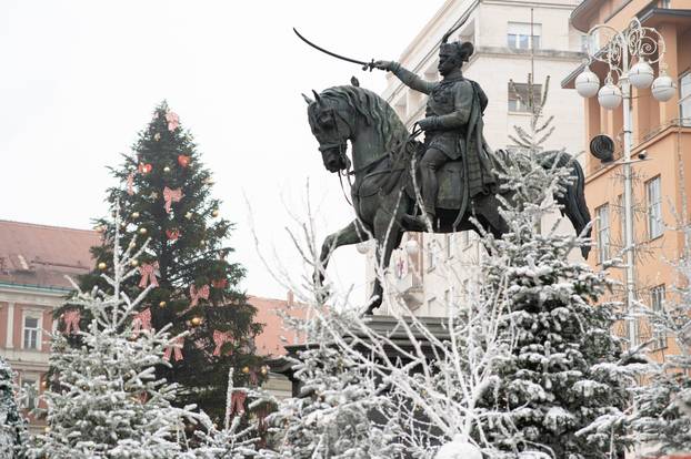 Zagreb: Subotnje prijepodne u centru grada 