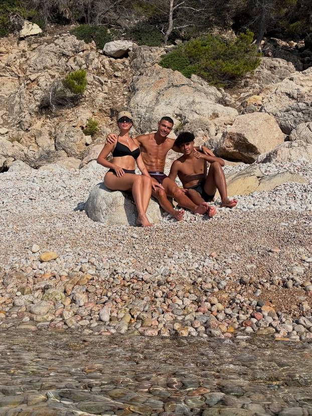 FOTO Ronaldo se oprašta od momačkog života. Procurili su detalji glamuroznog vjenčanja