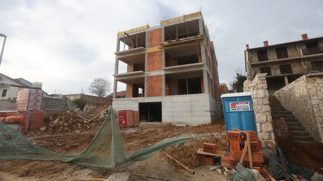 Inspekcija zapečatila gradilište u Betini: Gradili su mjesecima