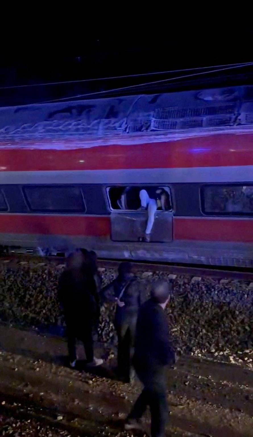 Two high-speed trains derail in Spain