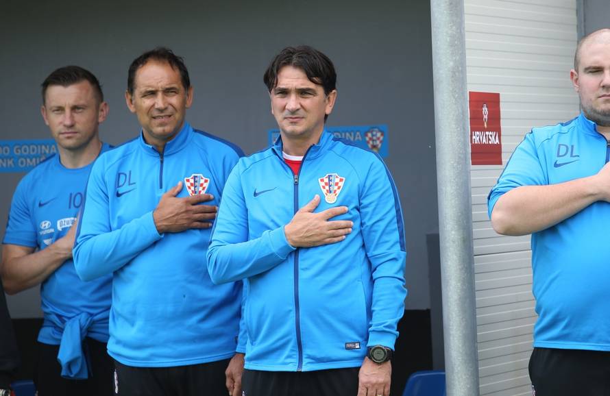 Prijateljska utakmica Hrvatske nogometne reprezentacije i NK OmiÅ¡ povodom 100 godina istoimenog kluba