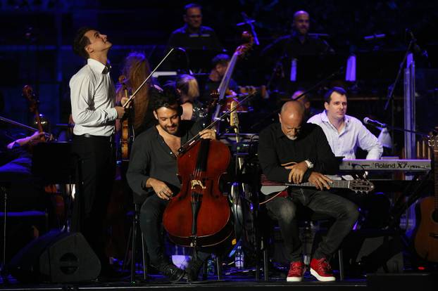 Zagreb: Olujno nevrijeme prekinulo koncert Urbana&Four sa simfonijskim okrestrom HRT-a nakon prve kompozicije 