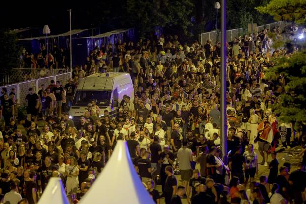 Zagreb: Neki su prije završetka koncerta krenuli napuštati Hipodrom