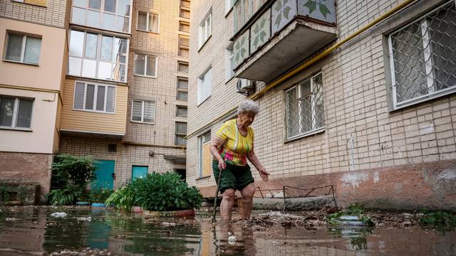 Flooding in Kherson after the Nova Kakhovka dam breached
