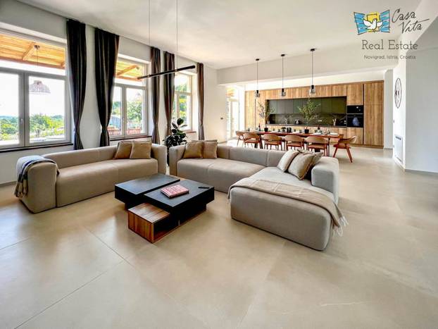 FOTO Počeli graditi grčki hram pa se predomislili? Neobična vila kod Poreča osvaja izgledom