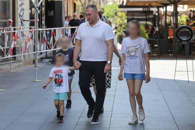 FOTO Prosinečki, Kekin i ministri uhvaćeni na špici: Evo fotki