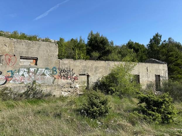 FOTO Ovo je mjesto kod Solina gdje su našli zapaljeno tijelo